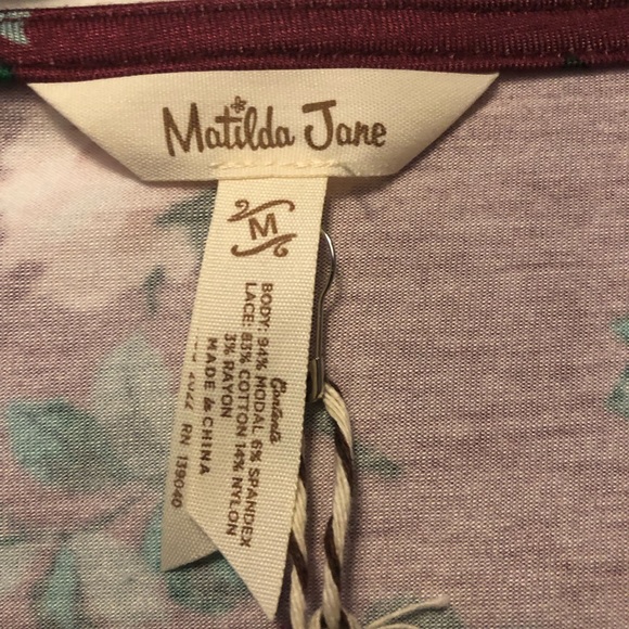 NWT Matilda Jane Top Lace Accent Long Sleeve Button Closure Crew Neckline - Picture 4 of 6